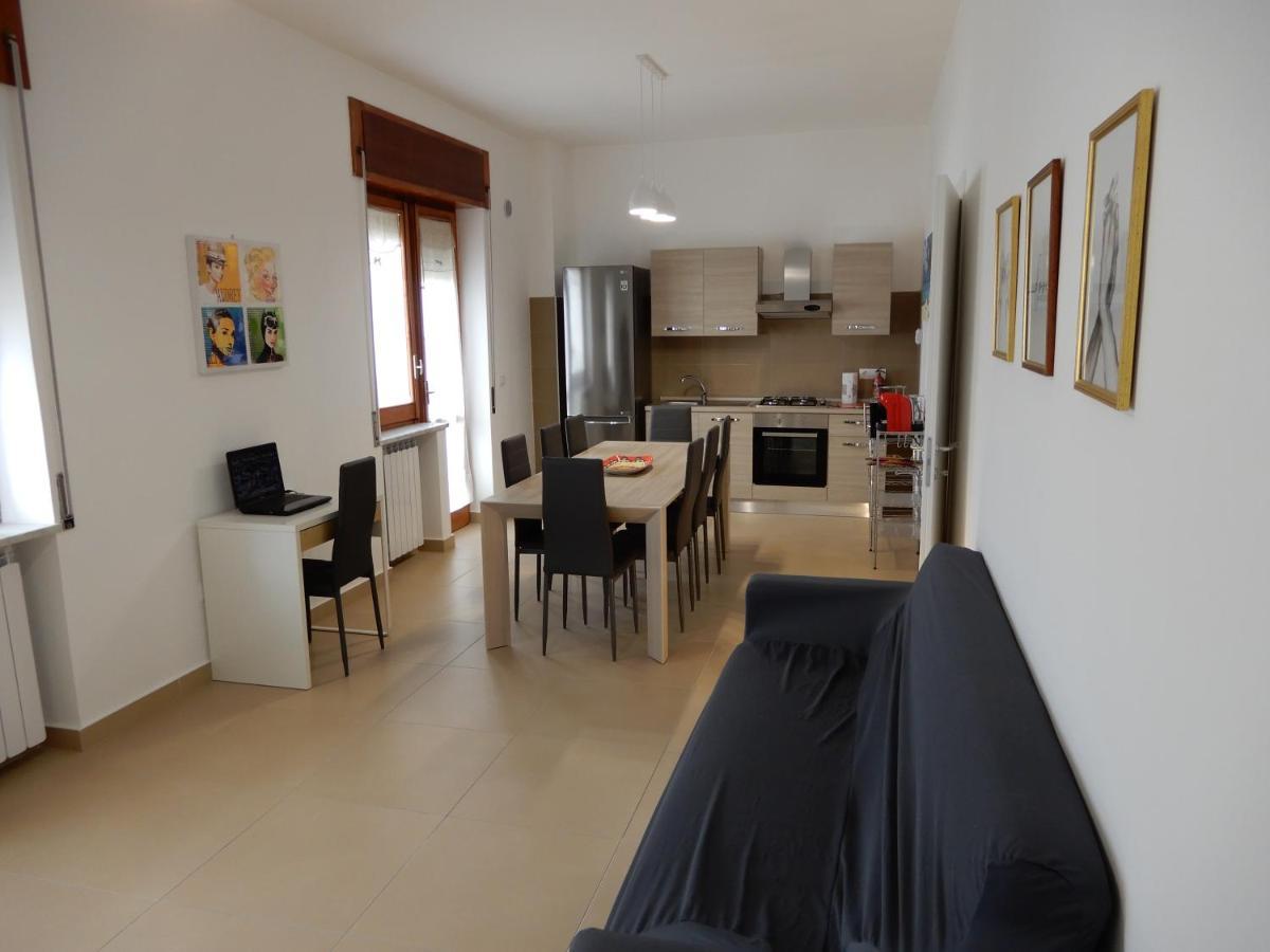Caserta Royale Apartment ภายนอก รูปภาพ