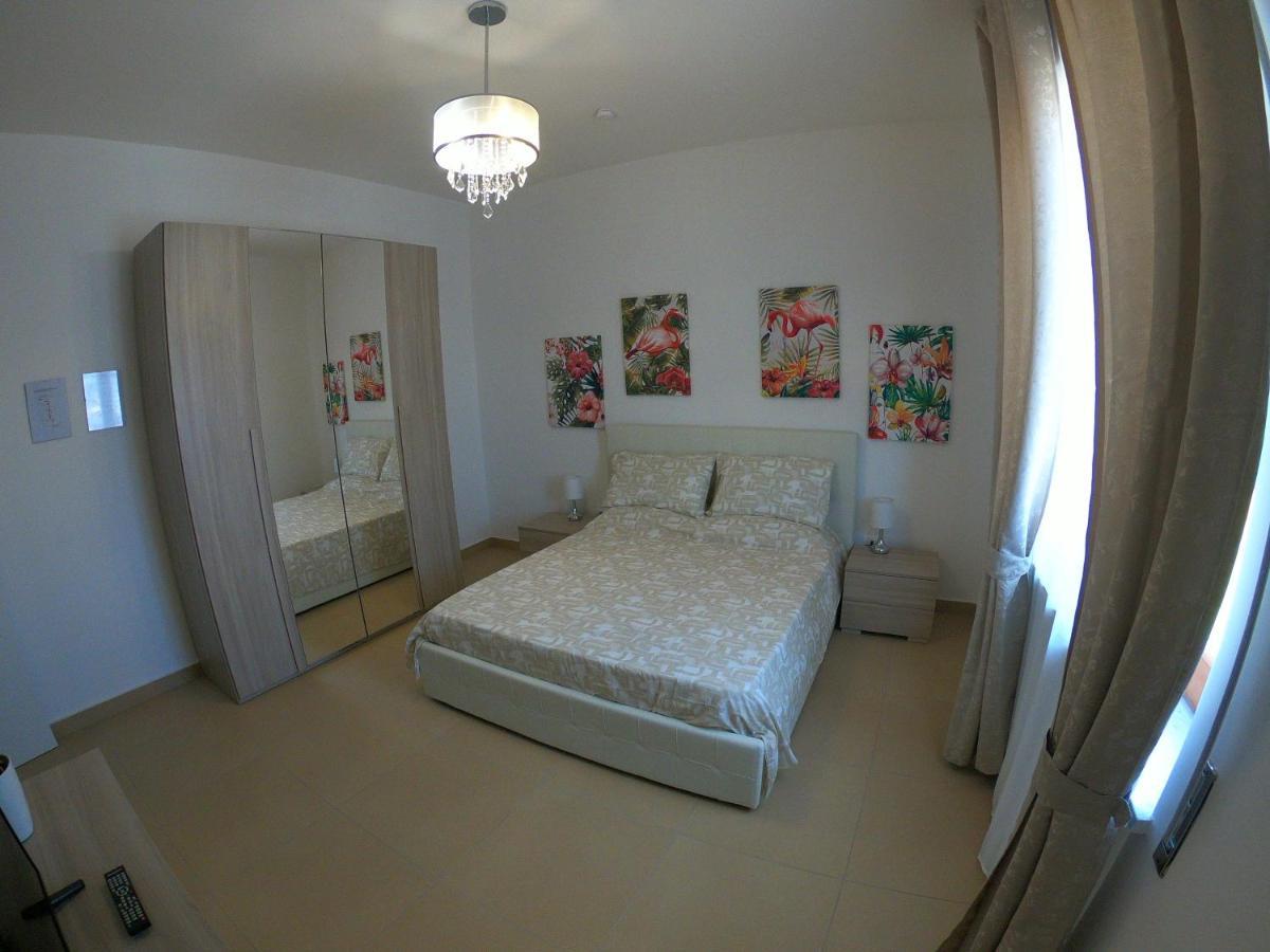 Caserta Royale Apartment ภายนอก รูปภาพ