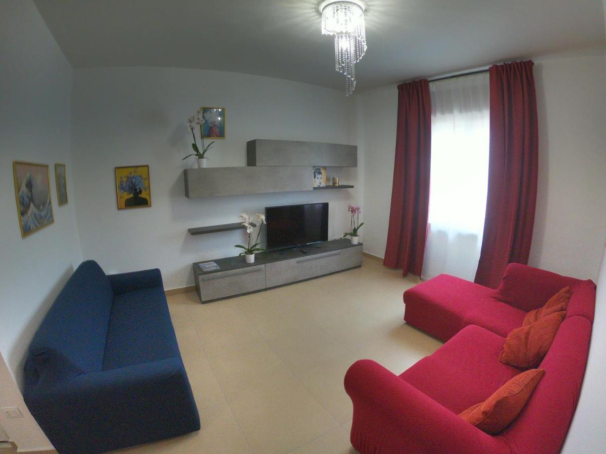 Caserta Royale Apartment ภายนอก รูปภาพ