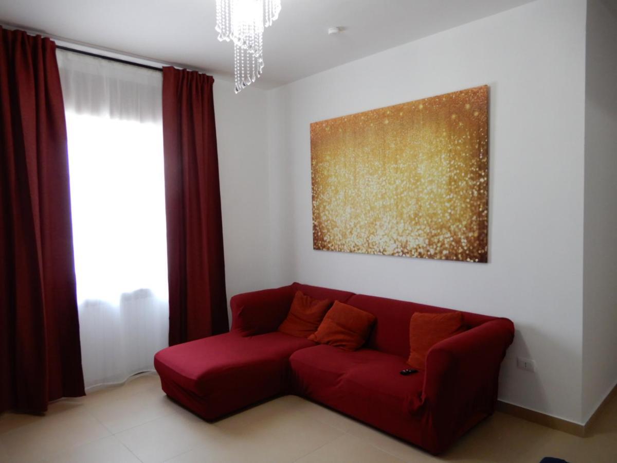 Caserta Royale Apartment ภายนอก รูปภาพ