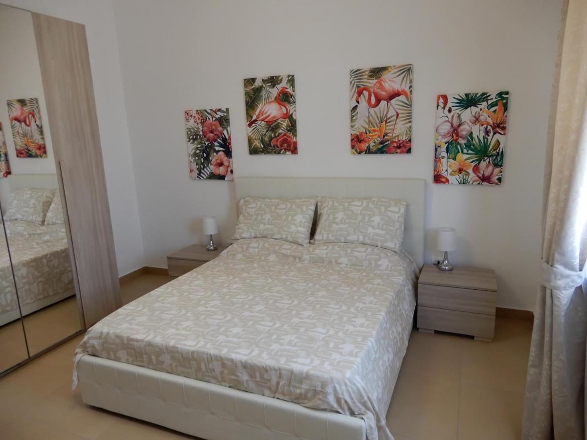 Caserta Royale Apartment ภายนอก รูปภาพ