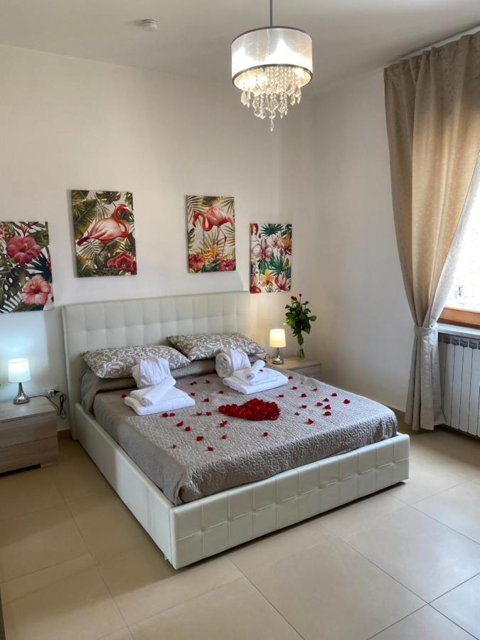 Caserta Royale Apartment ภายนอก รูปภาพ