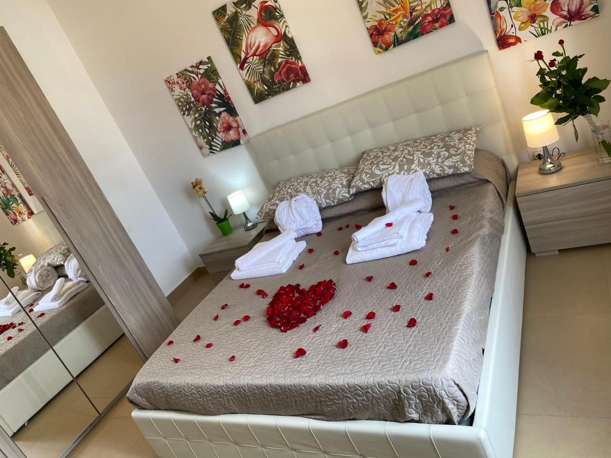 Caserta Royale Apartment ภายนอก รูปภาพ